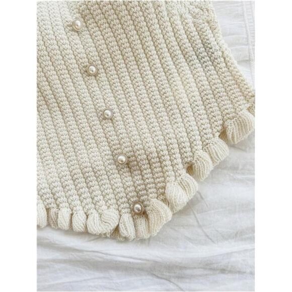 ✨ Knitted Strapless Crop Top | Ruffle Trim & Pearl Button Detail - Picture 5 of 6